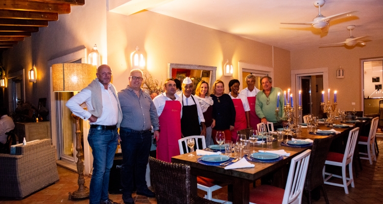 Dolce Ambassadors Plukken Olijven bij Dolce Partner, Vale de Arca ,Portugal 2018