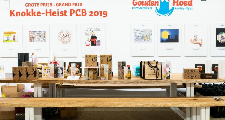 Dolce 's petanque trophy voor  Chefs 2019/ Award ceremonie  Cartoonfestival